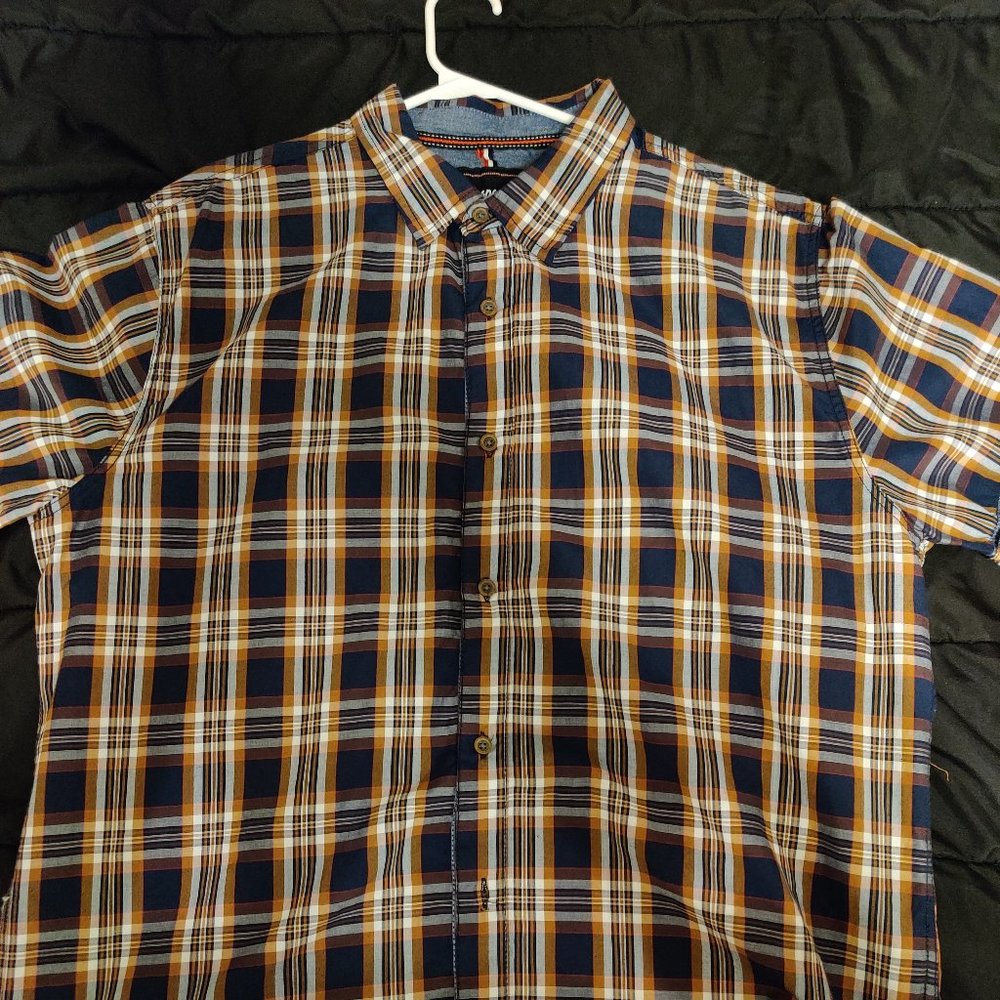 Aeropostale plaid button up large yellow/white/blue